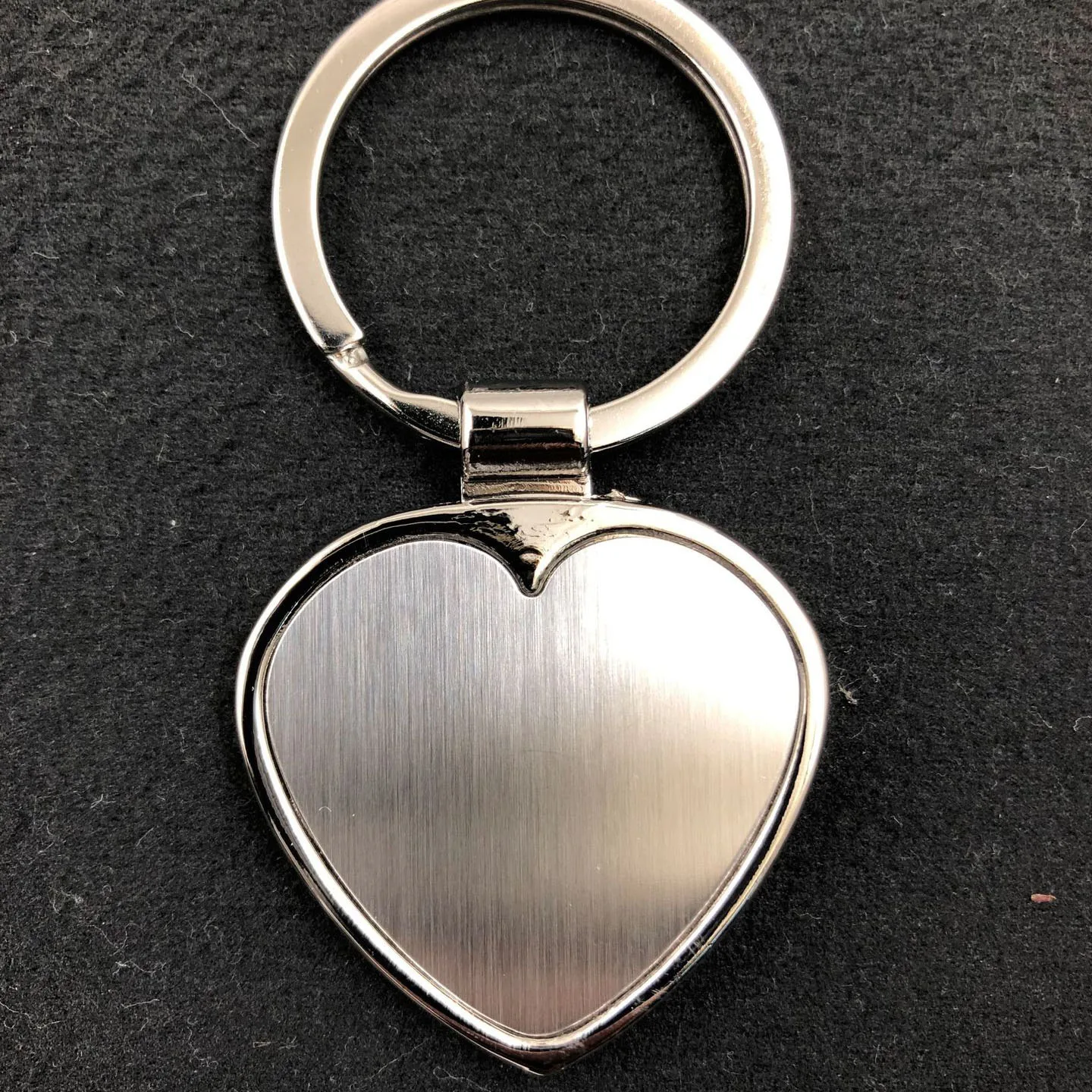 Factory Manufacturer Hot Selling 3D2D Car Keychain Wholesale Metal Anime Keychain Custom Logo Enamel Keychain