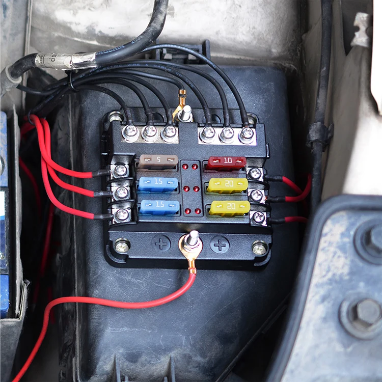 12v Auto Blade Fuse Holder Automotive Fuse Box Connector With Indicator Light