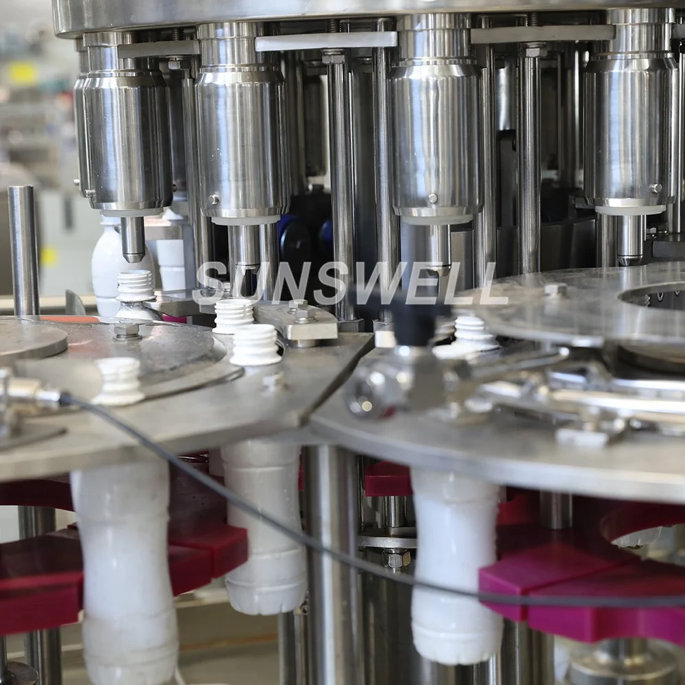 3000BPH 330ml Automatic Pet Bottle Cold Filling Capping Machinefor Milk Dairy Yogurt Laban Energy Drink Juice Bottling Equipment