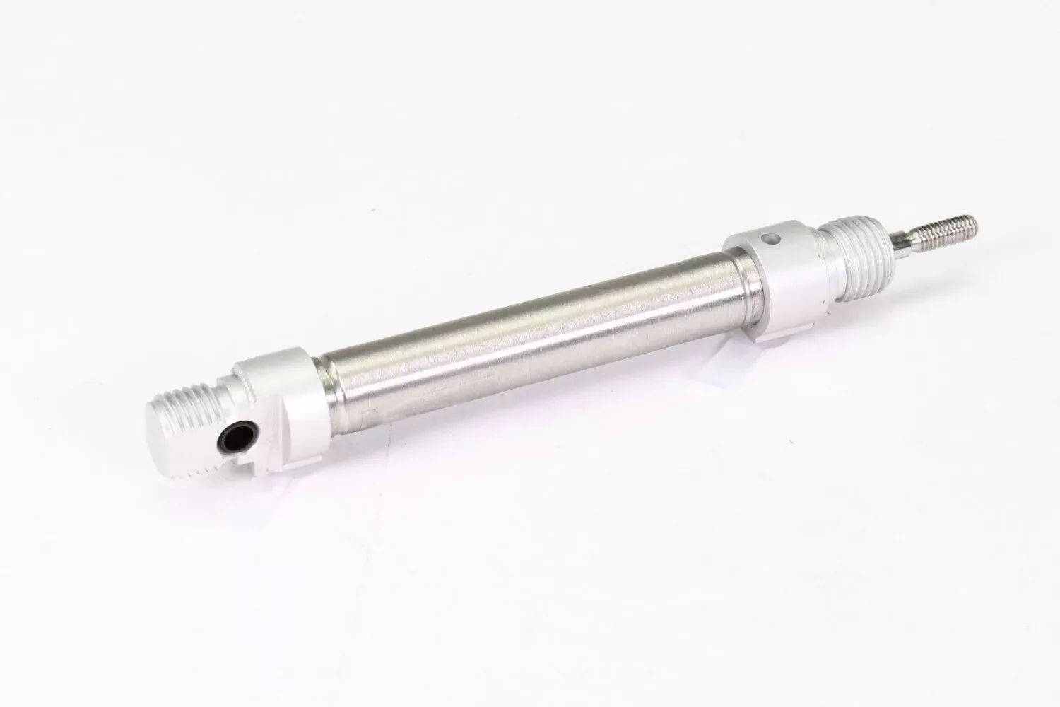 New  cylinder DSNU-10-40-P-A 19185