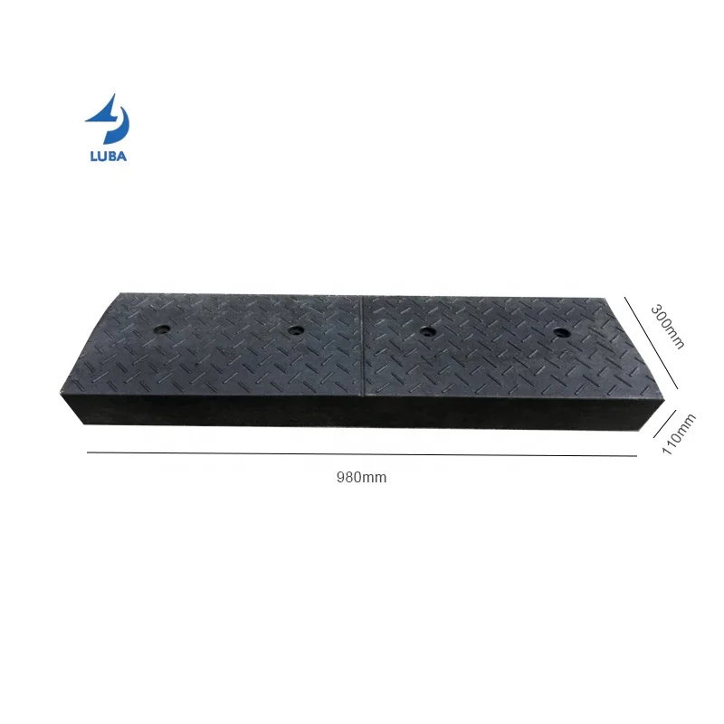 110mm Height Wholesale Removable Recycled Rubber Plastic Kerb Ramps Rubber Car Safety Curb Ramps