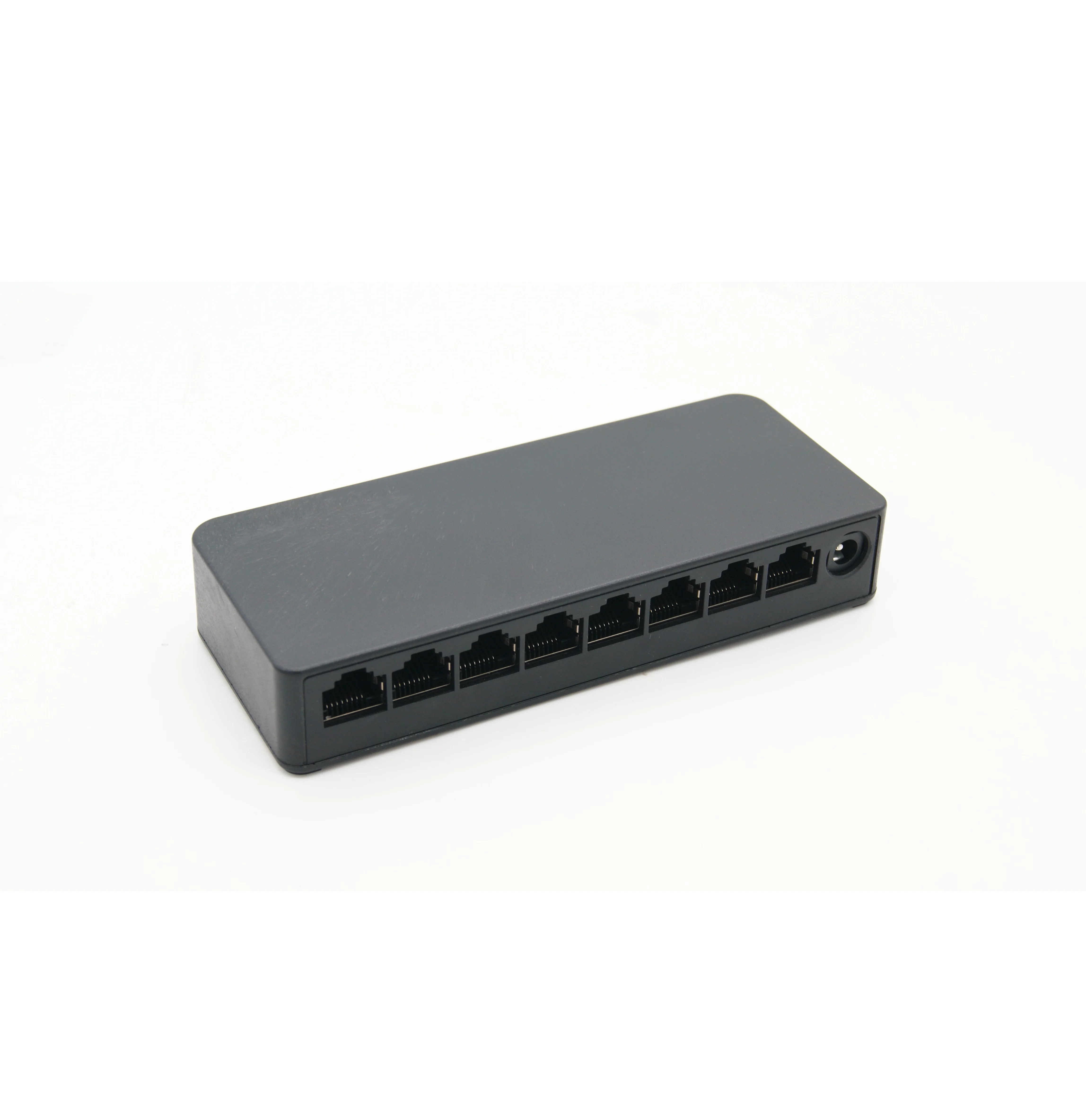 Desktop home or office use 8 port 10/100m fast ethernet switch