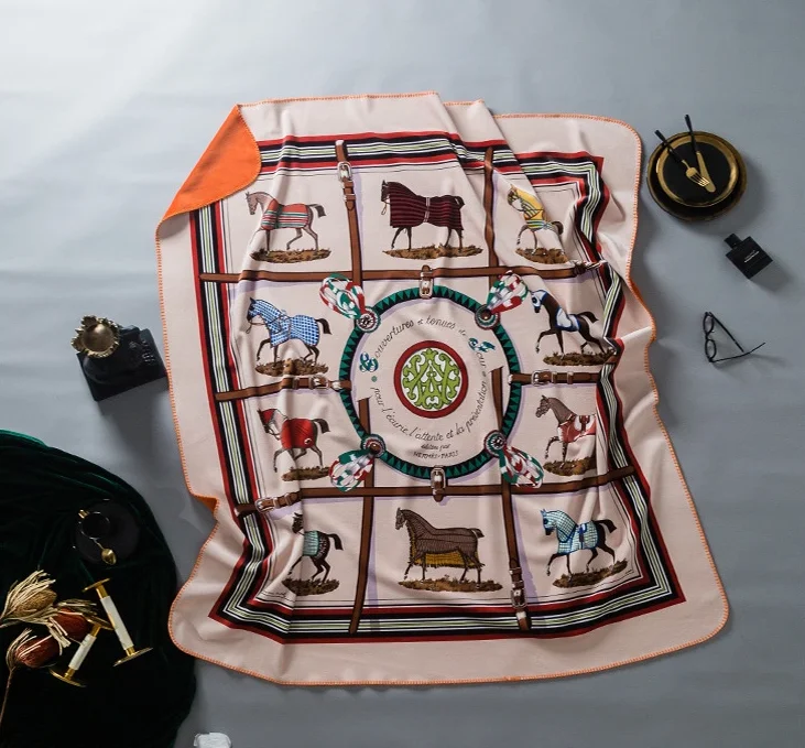 
Luxury Blankets and Throws Horse Design Fleece Blankets and Throws Pure Comfort Throw Blankets Confy Manta Ideal for Home Decor 
