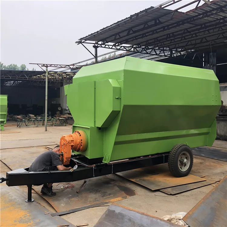 Самозагружаемый самоходный легкоруль Tmr Wagon молочные рационы рациона разных размеров смеситель для крупного рогатого скота 22p