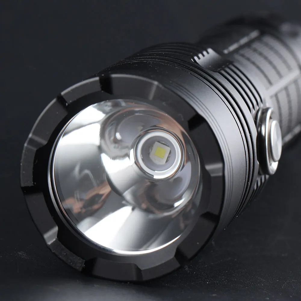 
Convoy M4U Flashlight with 7135x8 Cree xpl hi LED Beads in Micro USB Charging 