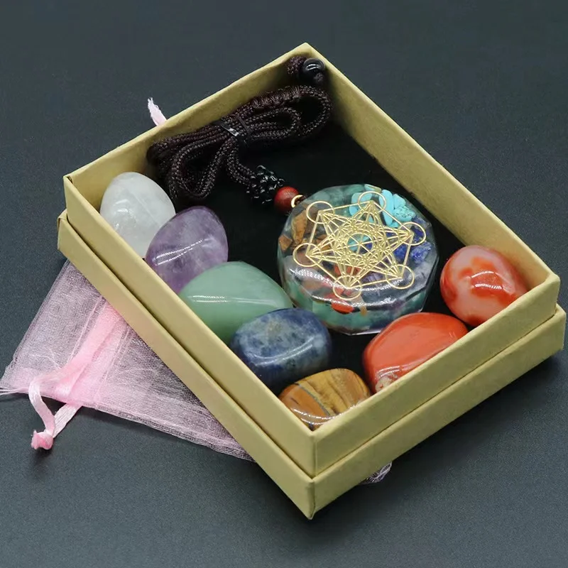 Wholesale Natural Healing Set 7 Chakra Raw Crystal Stones Kit Meditation Set With Gift Box