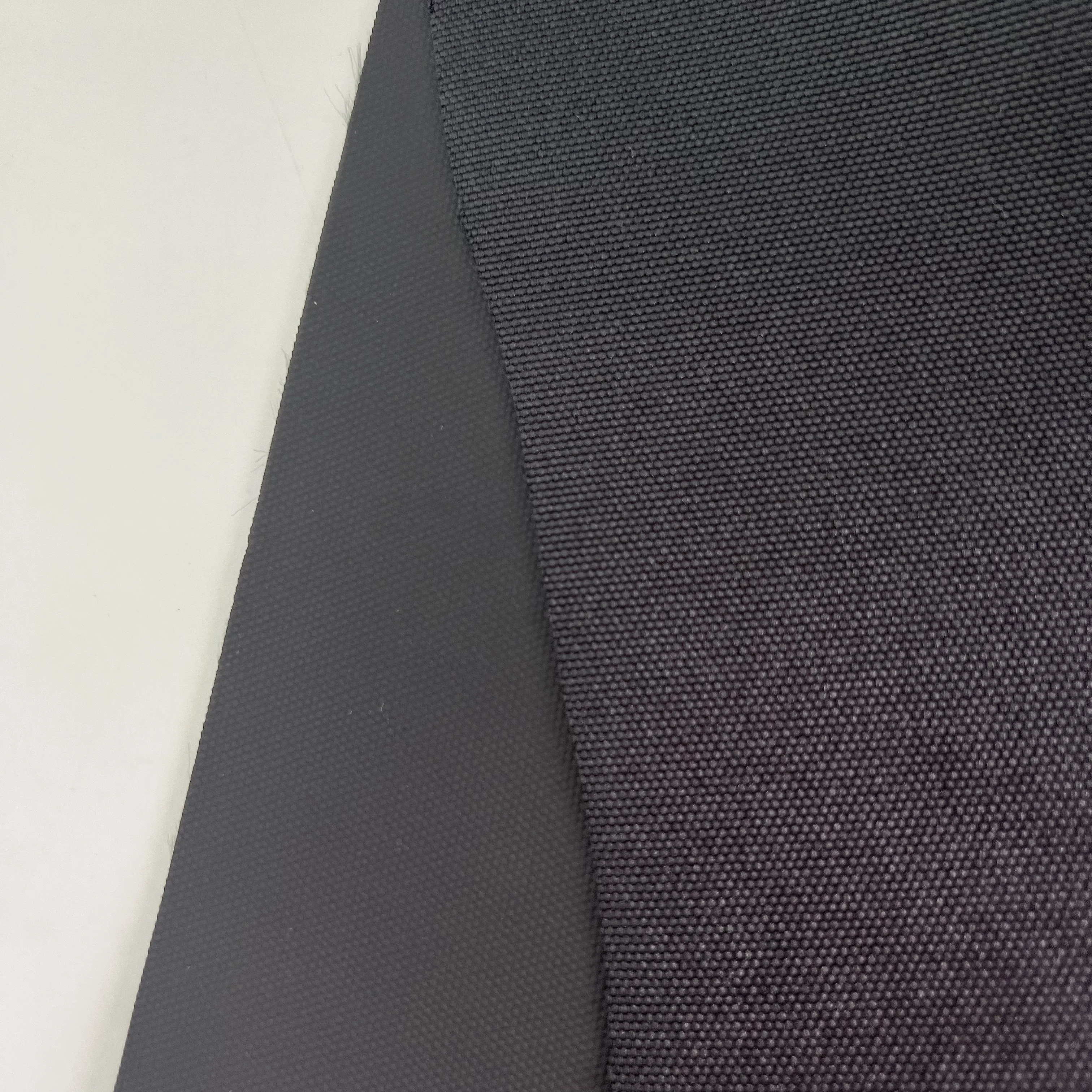 Waterproof Abrasion-Resistant 900D Oxford Fabric Bonded with Black TPU Film for Bag Luggage Awning Tent Use