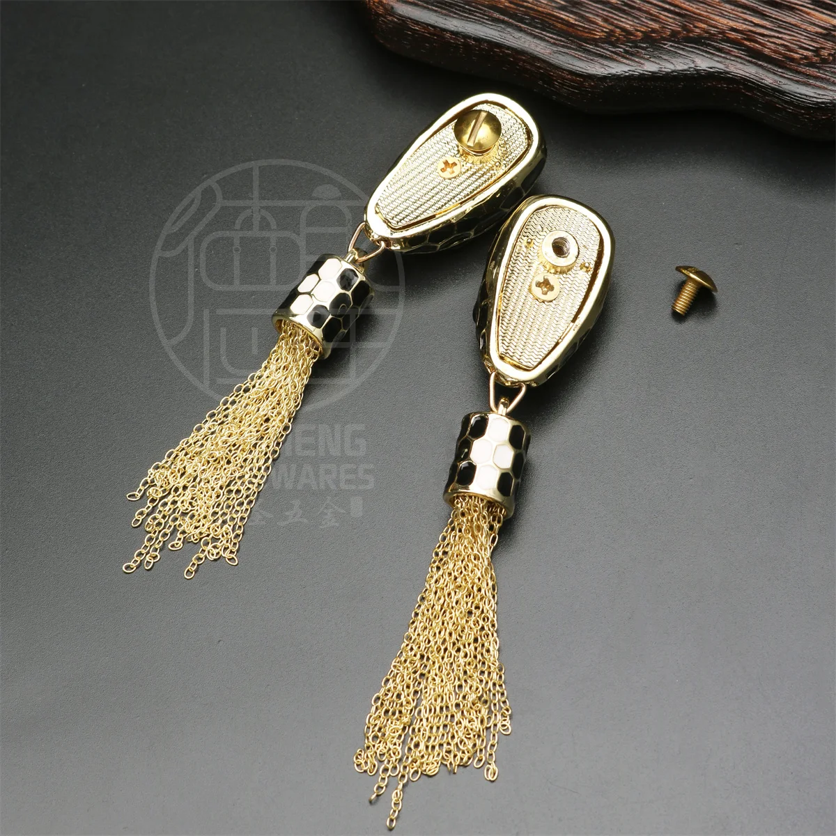 Handbag Accessories Metal Bag Rivet High End Epoxy Snake Shape Tassel Decoration For Bag