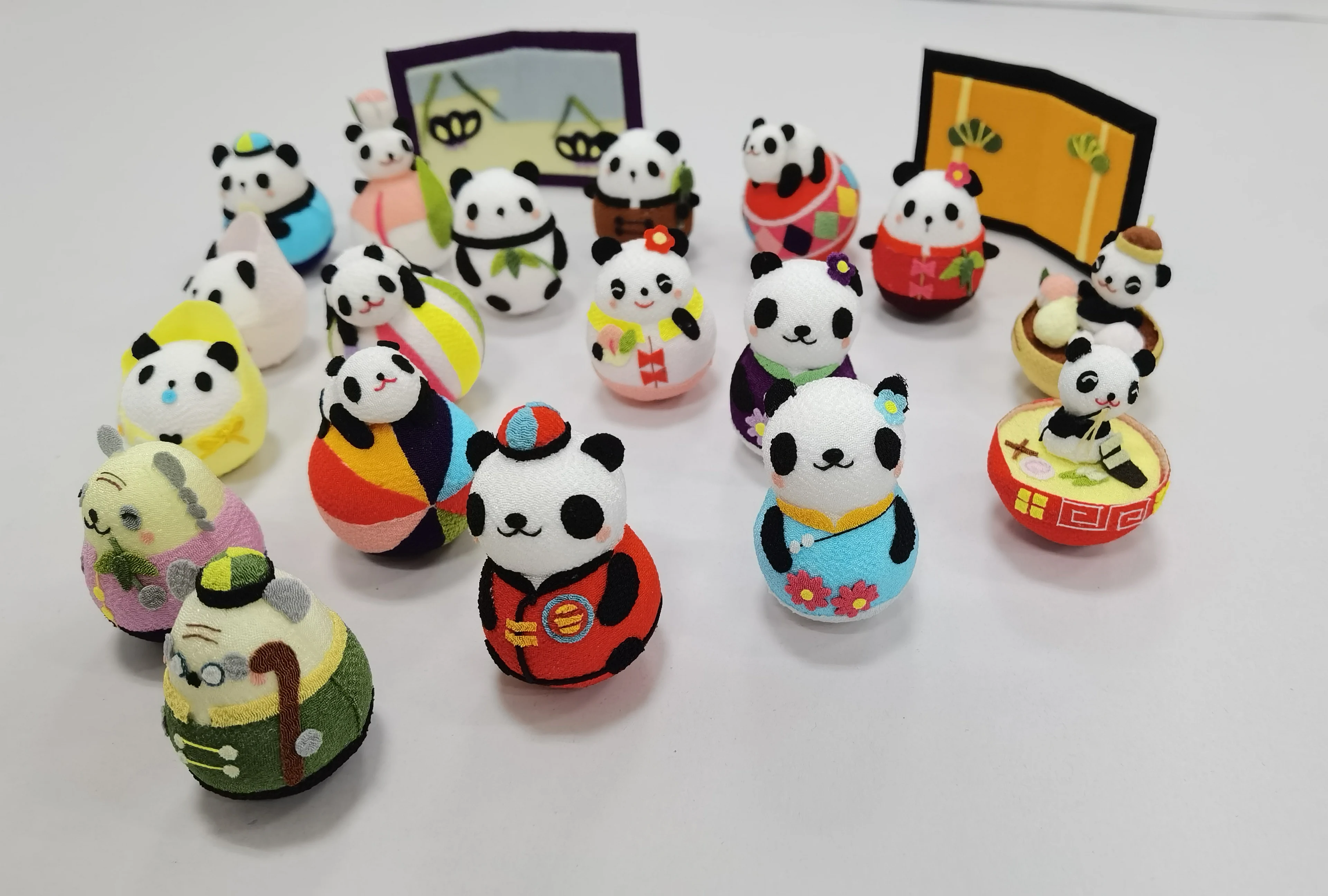 Classic Design Cartoon Animal Desktop Tumbler Toy Cartoon Animal Parent-Child Interaction Mini Balancing Toys for Kids