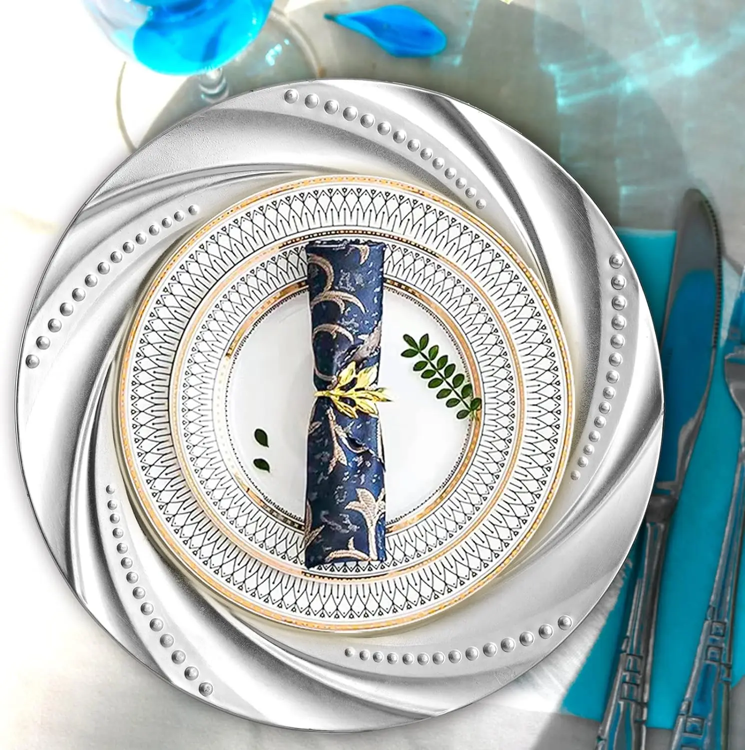 Weeding Party Food Serving Tray Silver Flower Spiral Decorative Dinner Plates 12 Inch Stainless Steel Charger Plates