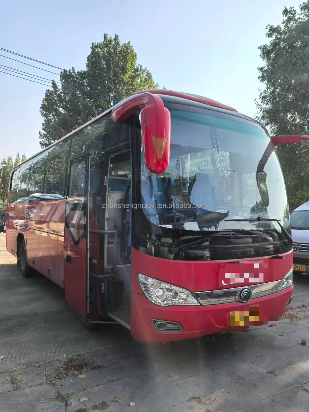 undersell  Hot sale of ZK6876 24-39seater quality used buses in