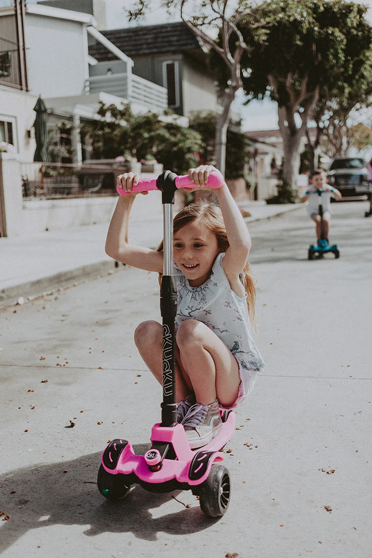 New Factory Direct Supply 3 Wheel Kids Play Scooter Baby Scooter 8 Year Old Kick Scooter