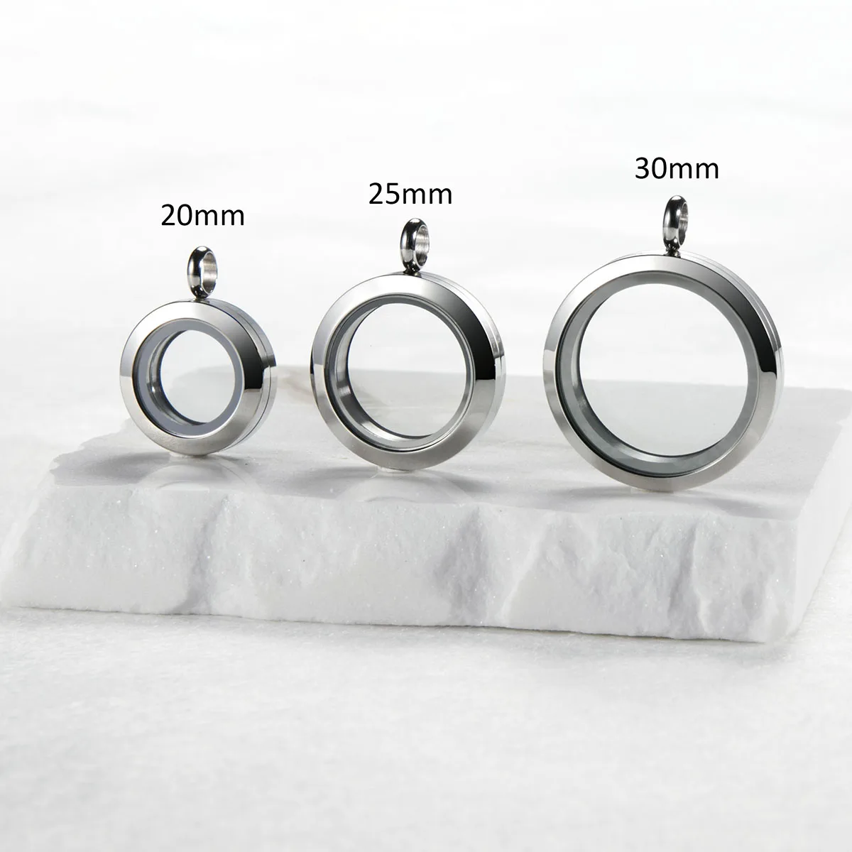 High Quality Stainless Steel Floating Charm Locket Pendant Round Memory Glass Window Locket Necklace