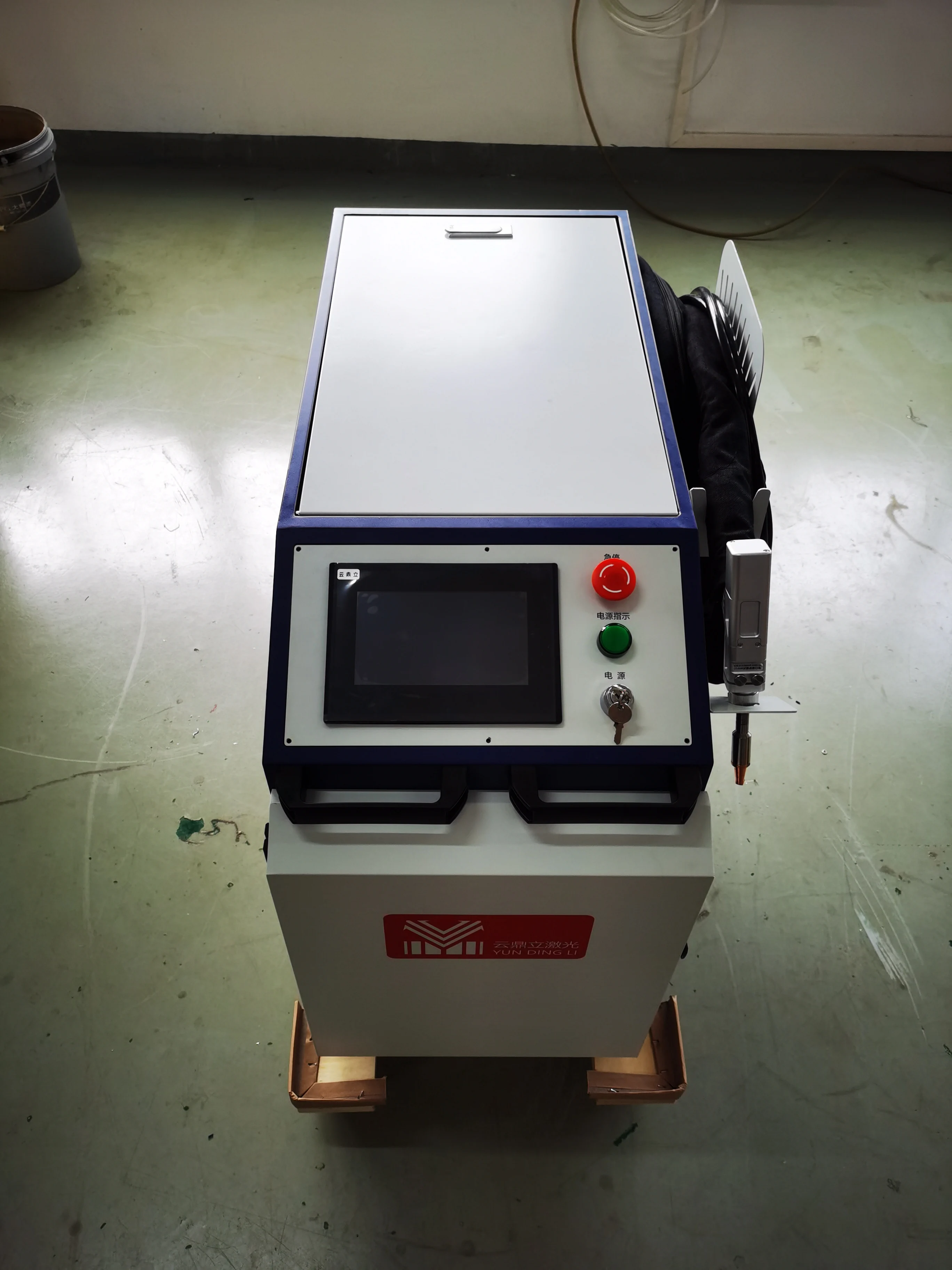 4 and 1 laser welding machines for welding, rust removal, cleaning, and cutting