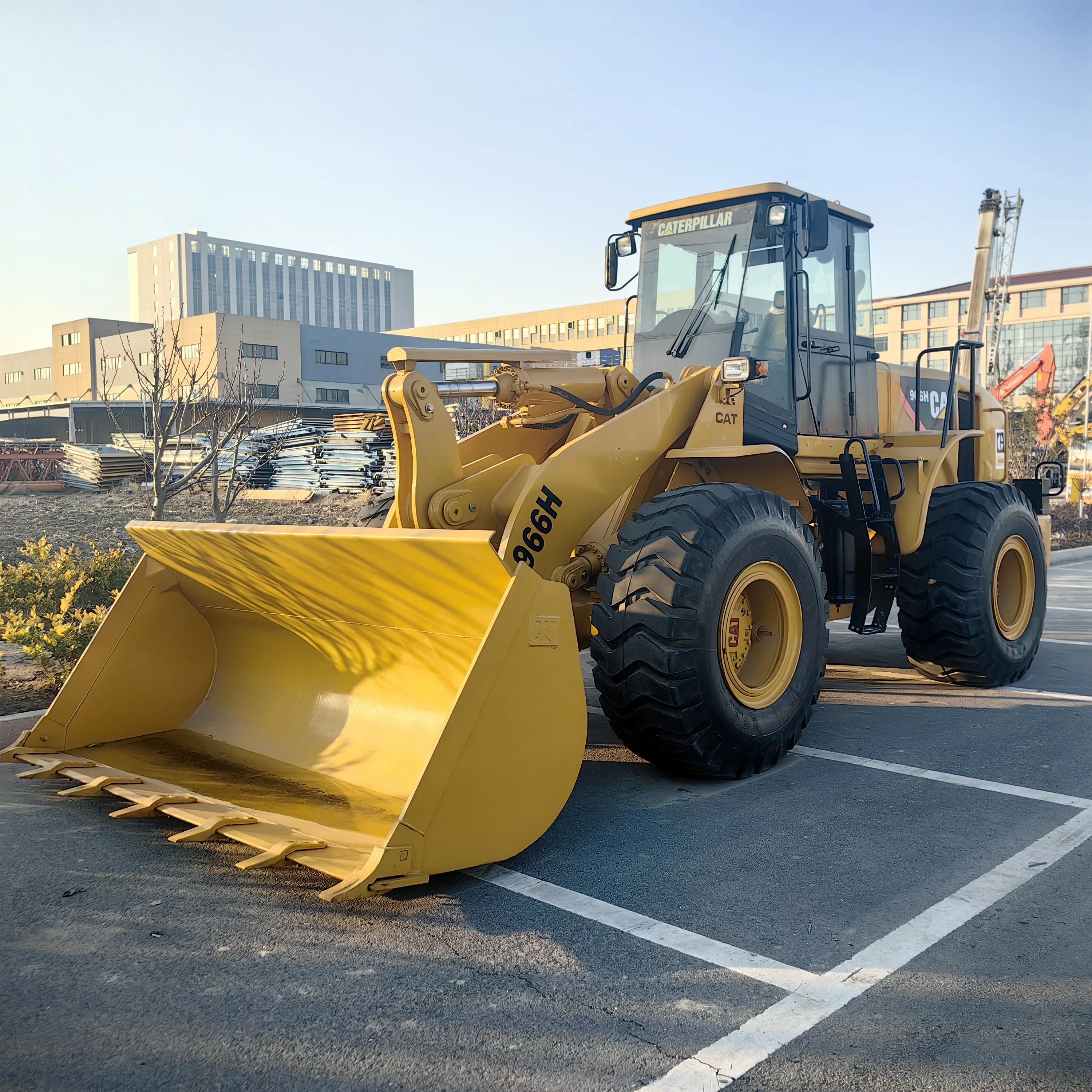 Погрузчик Подержанный Cat 966H оригинальная модель сделанная в Японии б/у Caterpillar CAT966H идеальном состоянии низкая цена