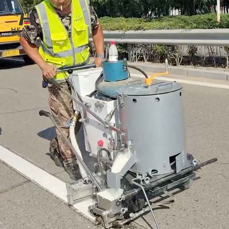 China professional manufacturer of thermoplastic traffic line road signs marking machine