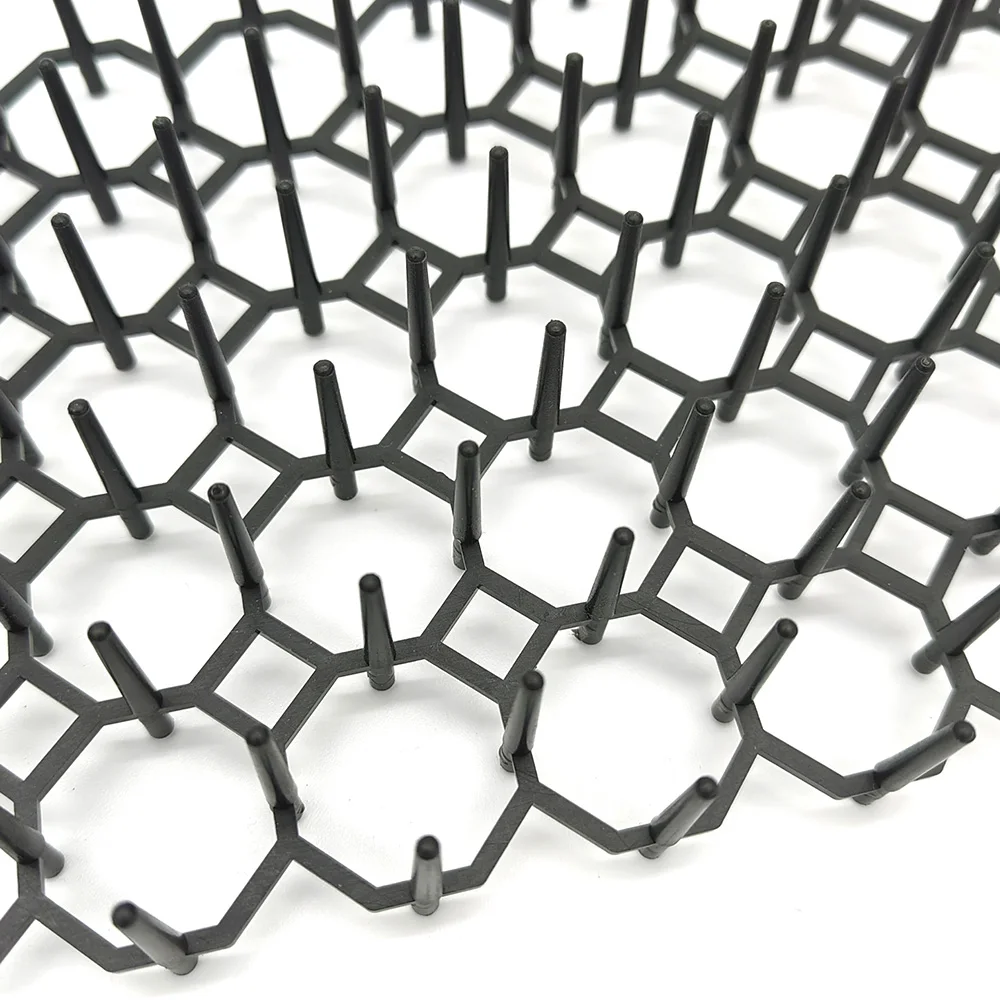 Outdoor Anti Animals Eco-friendly Plastic Anti Cat Spike Reusable Cat Scat Mat For Cat And Dog