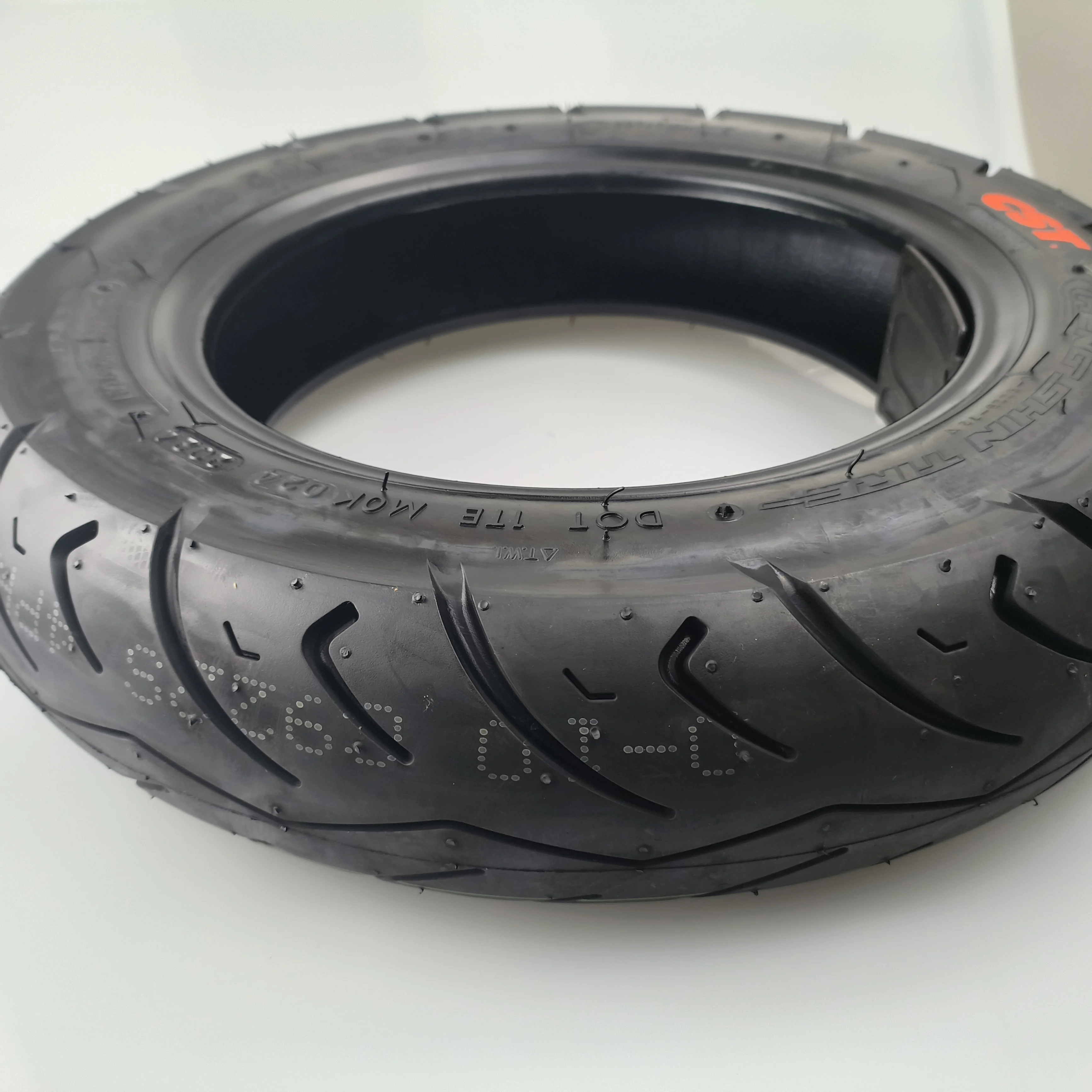 Motorcycle Tubeless Tire For  3.5-10 motorcycle tire made in China CTS Brand motorcycle tire