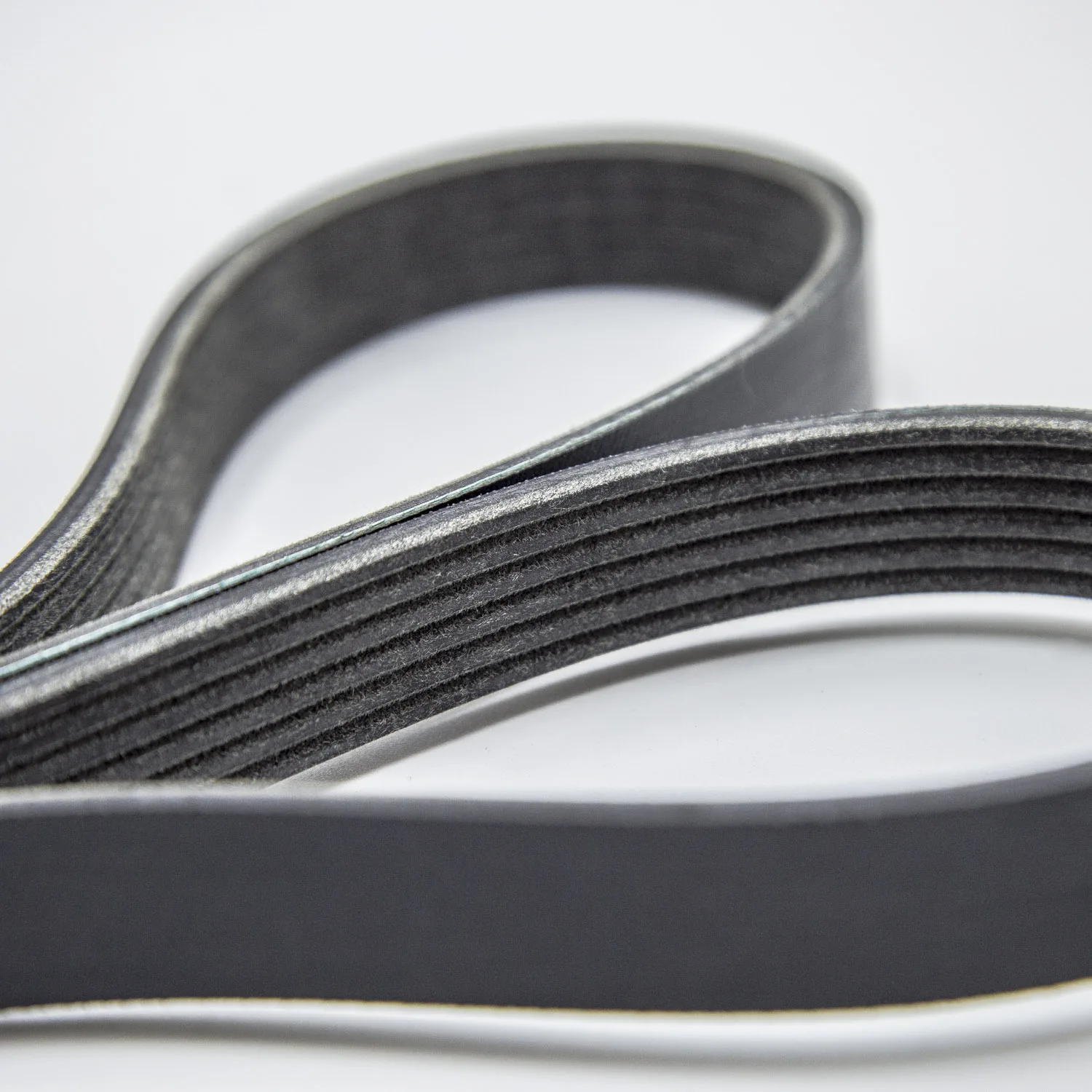 Conveyor Engine Drive Rubber Ribbed V Auto V-Ribbed Pk Belt 6pk1365 For Truck
