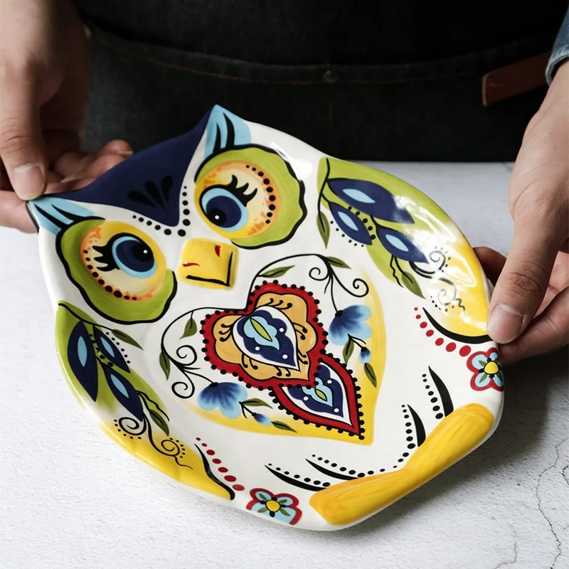 9.5-inch ceramic plate shaped like an owl  colorful fruit plate Large ceramic plate