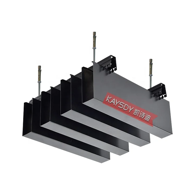 Solid Green Aluminum Strip Baffle Ceiling Panel Fireproof Suspended False Ceiling Design For Hall Airport Home Office Corridor