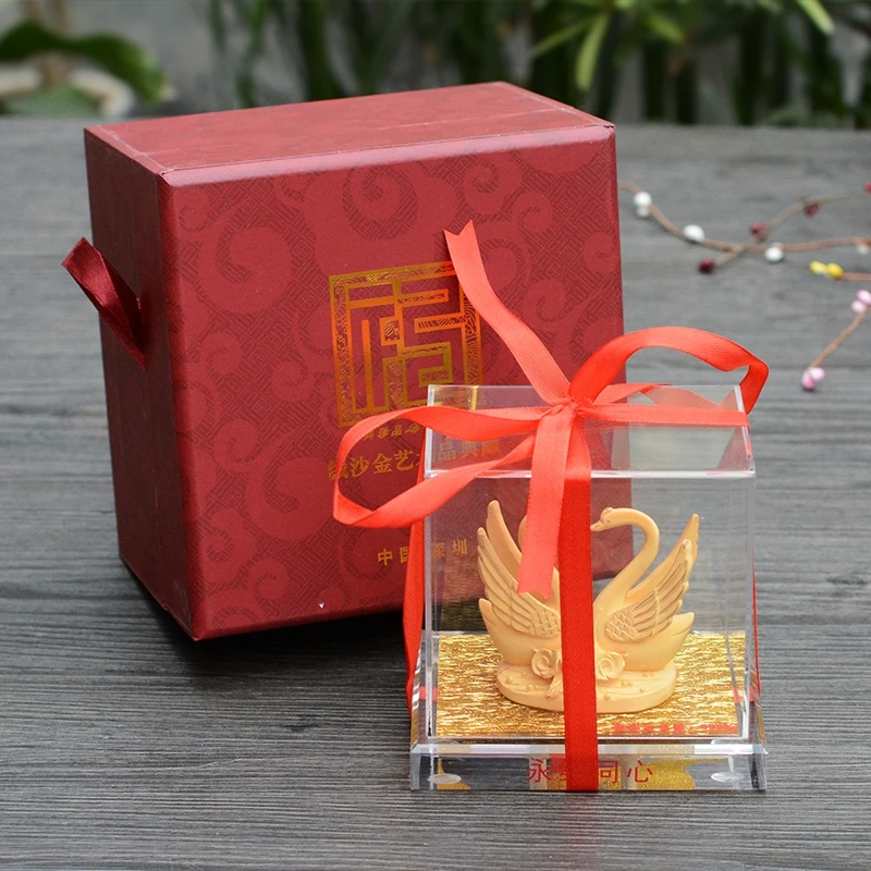 Realistic Carved Swan Ornament Design And Customization 24K Gold Swan Ornament Gift Manufacturing Custom Swan