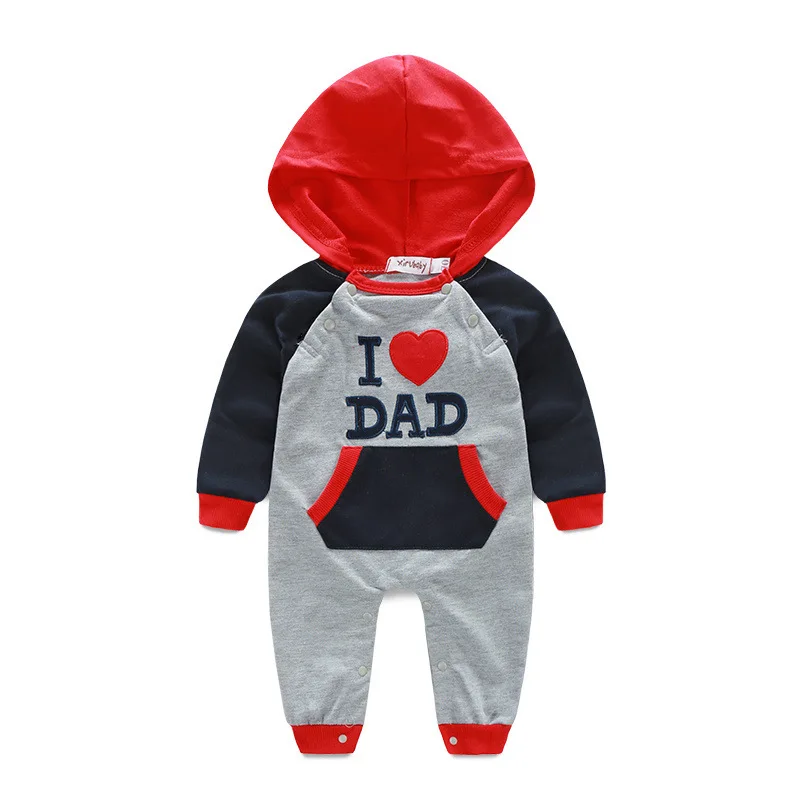 Wholesale Made In China New Born Baby Boys Clothes Warm and Coloured Letter Print I Love Dad Or Mom Baby Jumpsuit
