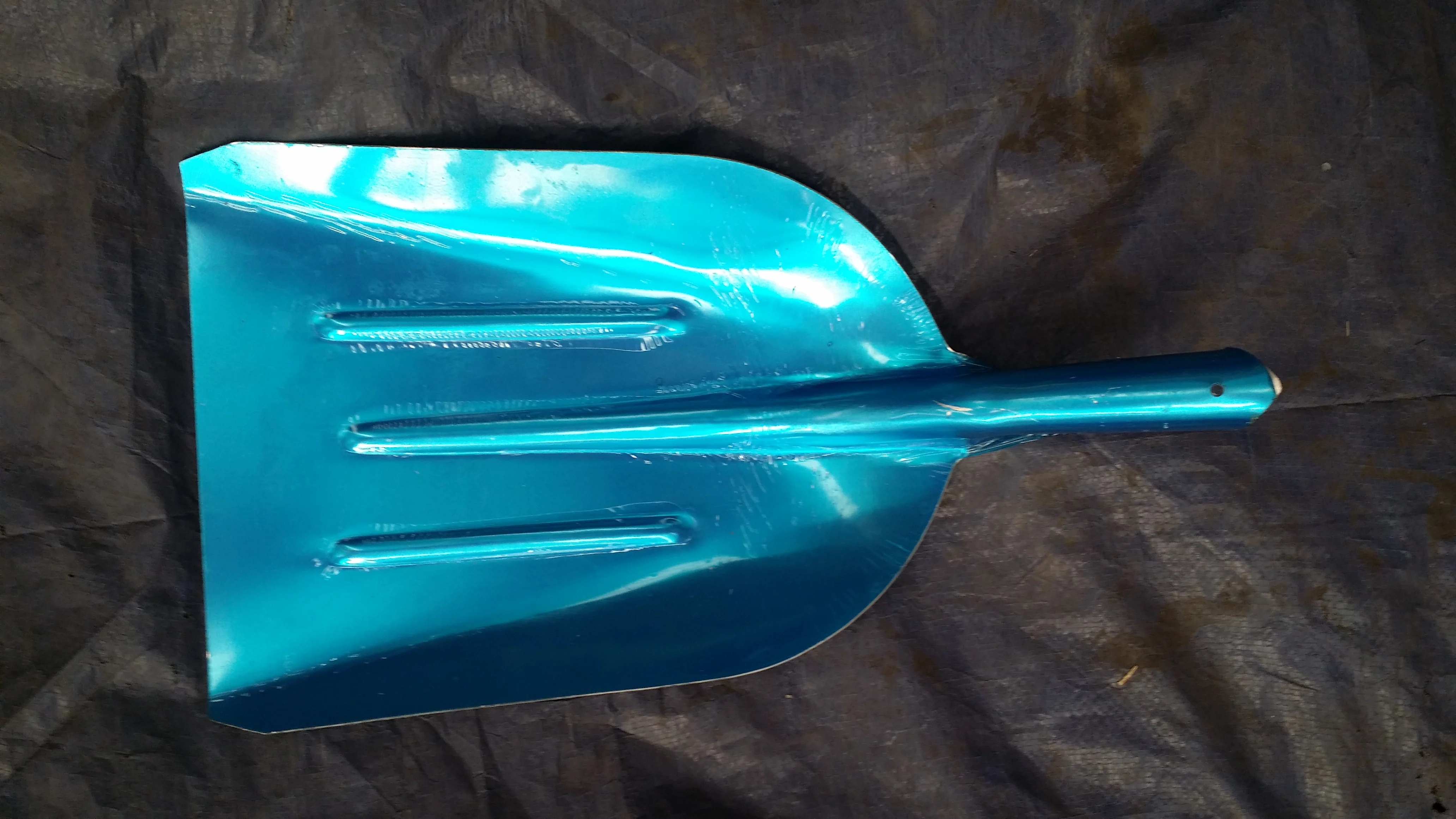 Садовая машина и модель hoes