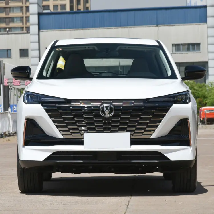 Дешевый автомобиль заводской флагманский магазин подержанных автомобилей CHANGAN CS55 компактные внедорожники changan cs55 2024