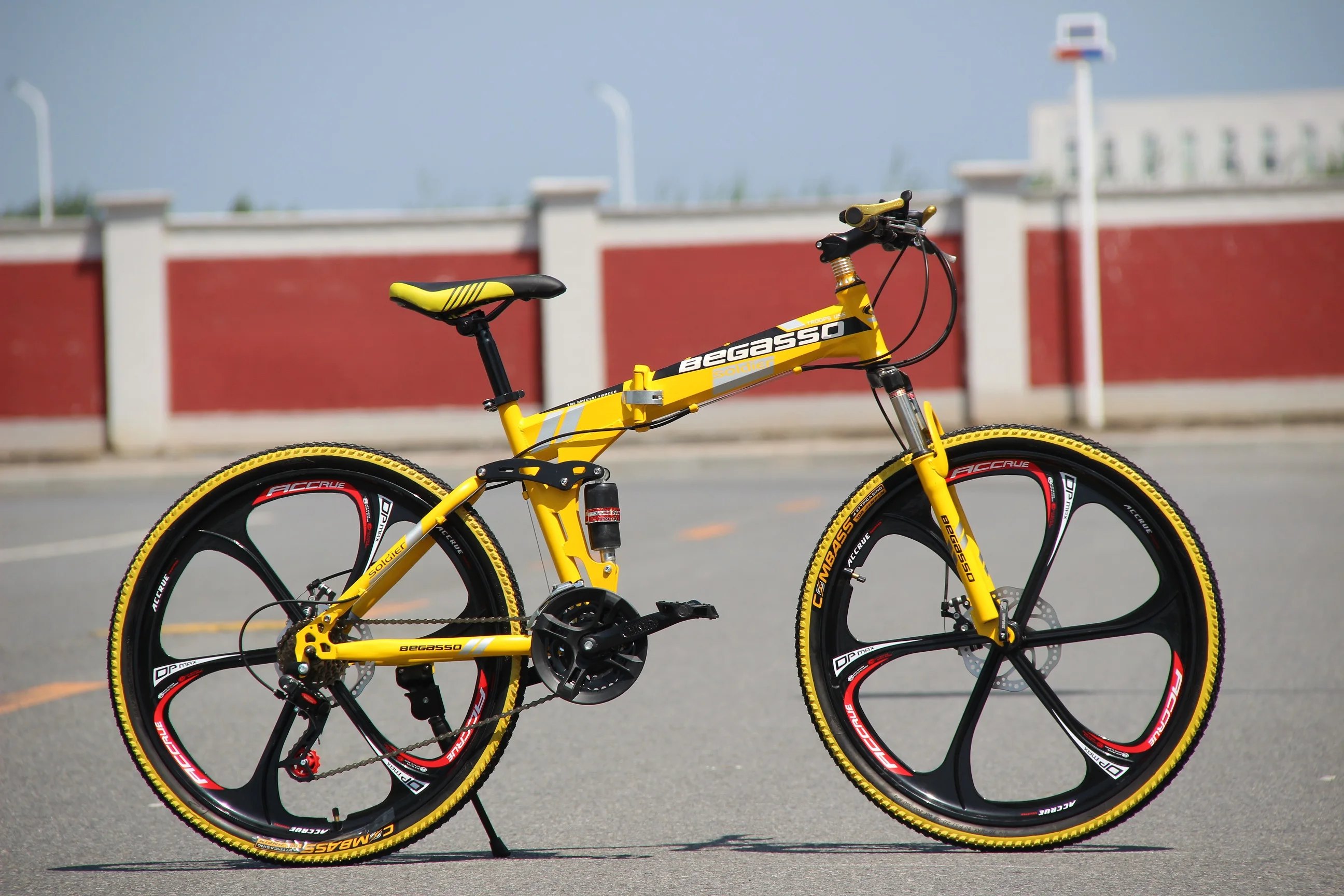 OEM ODM Custom Part Foldable Steel Aluminum Alloy Down Hill sport Bicycles Mountain Bikes