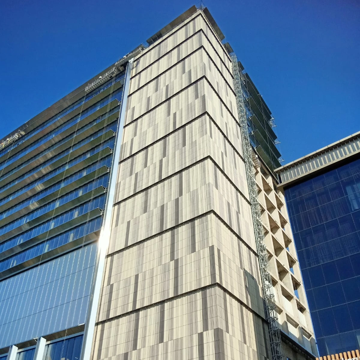 PANELTEK Terracotta Facade Panel Exterior Cladding Wall Materials For Buildings