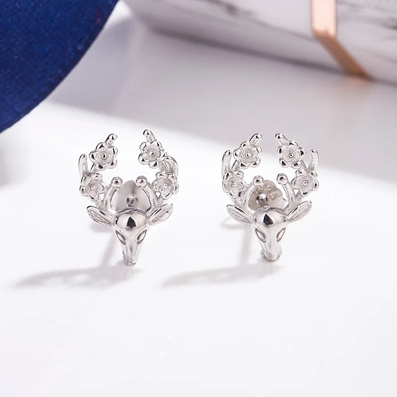 
S925 Tremella stud female forest art plum blossom elk female stud small animal antler stud Fashion Earrings 