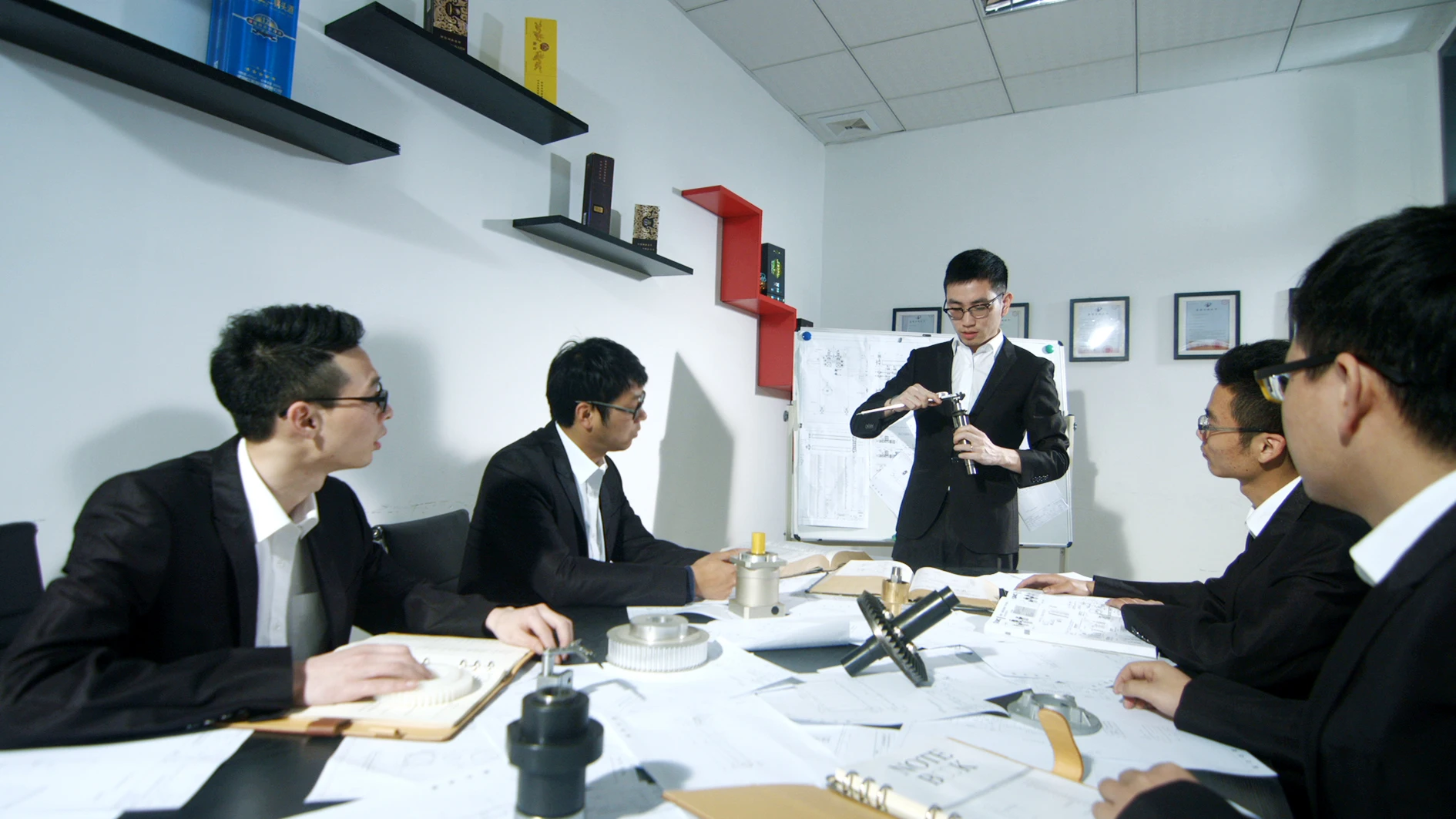 
TJ-40 Sinwei Rigid Box Corner tape Pasting Machine Box Corner Tapping Machine 