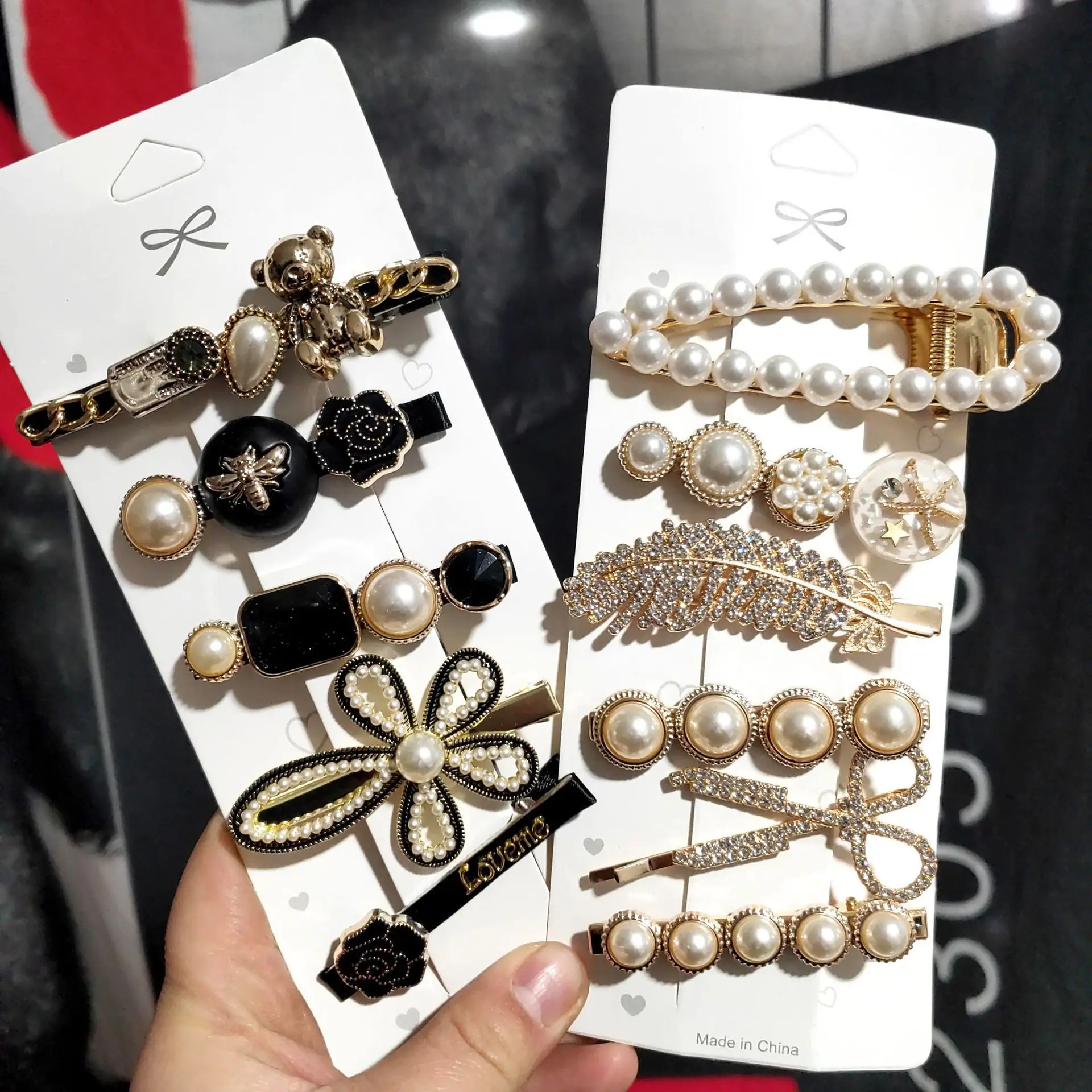 Wholesale Vintage Crystal Headwear Side Clip Alloy Diamond Duckbill Clip Pearl Hair Clip Set