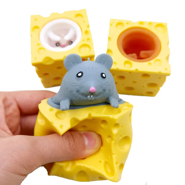 YY075 Creative decompression cute cheese mouse cup pinch pinch music squeeze vent squirrel cup decompression toy manufacturers