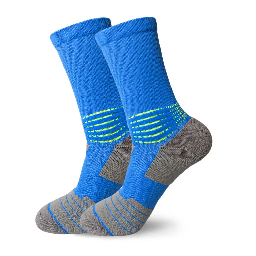 Custom Logo Sports Hot Sell Compression Running Knitted Football Cycling Socks Men