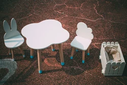 Cute Design Kids Room Furniture Wood Table And Chairs Set
