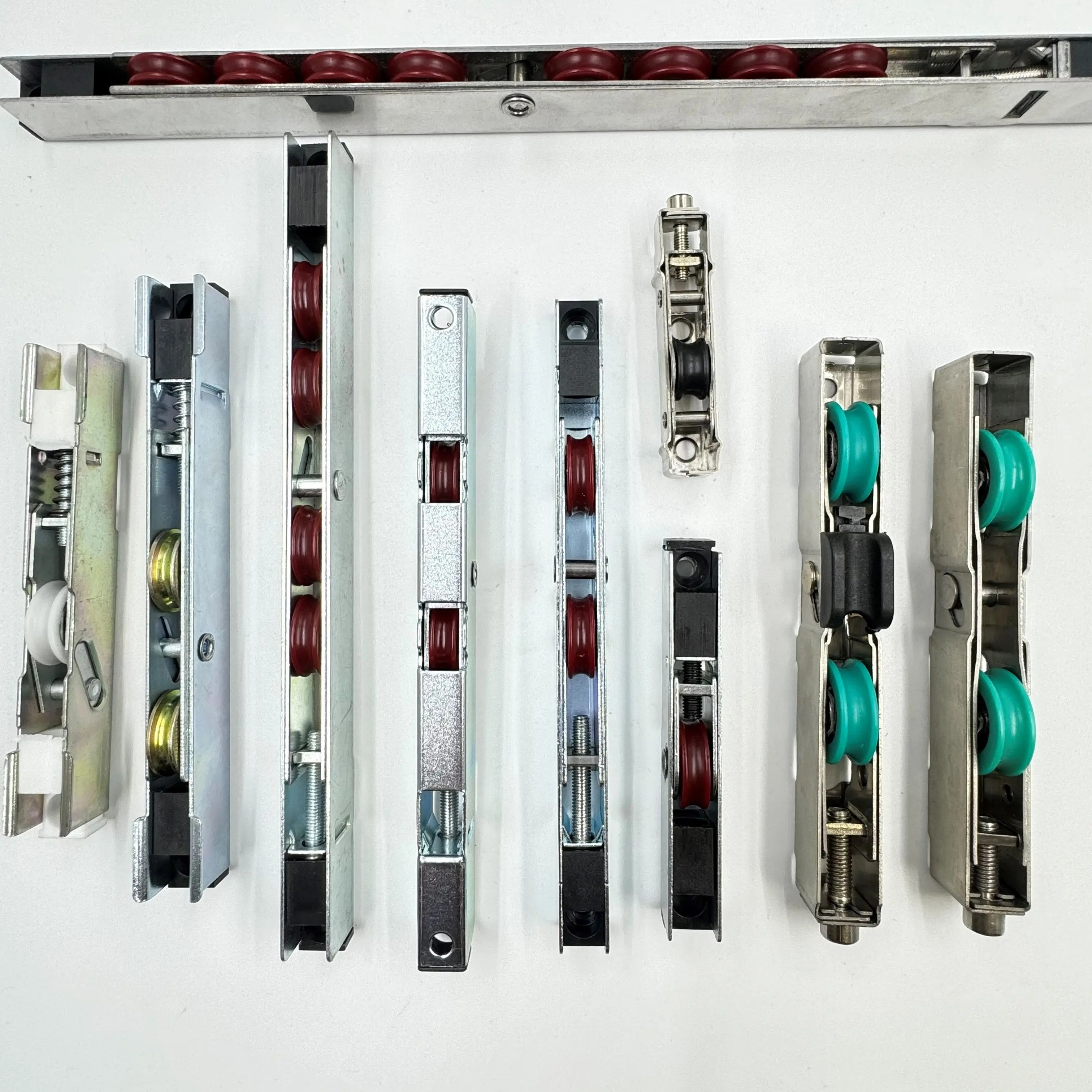 Adjustable  Door  Roller with Zinc Plating Frame and Nylon Wheels Self Stretching Pulley  Accessories Manufacturer Factory Price