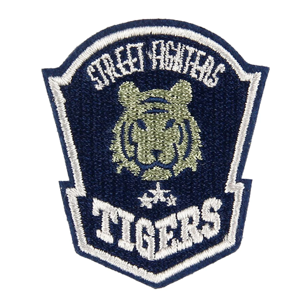 Custom logo wholesale sew on clothing patches iron on  jacket emblem embroidery patches