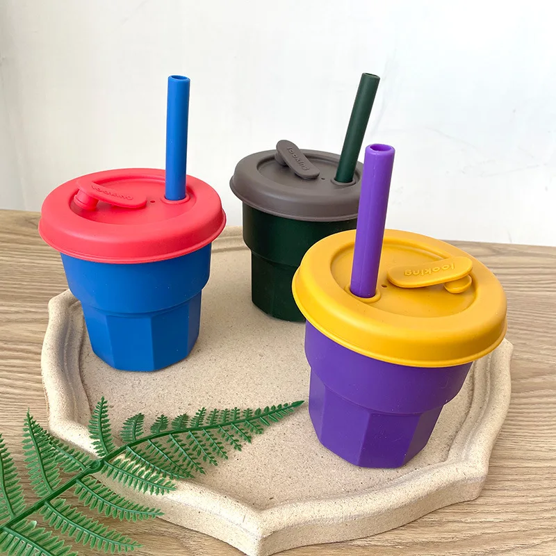 Manufacturer wholesale custom silicone drinking training feeding baby sippy cups with straw silicon baby cup