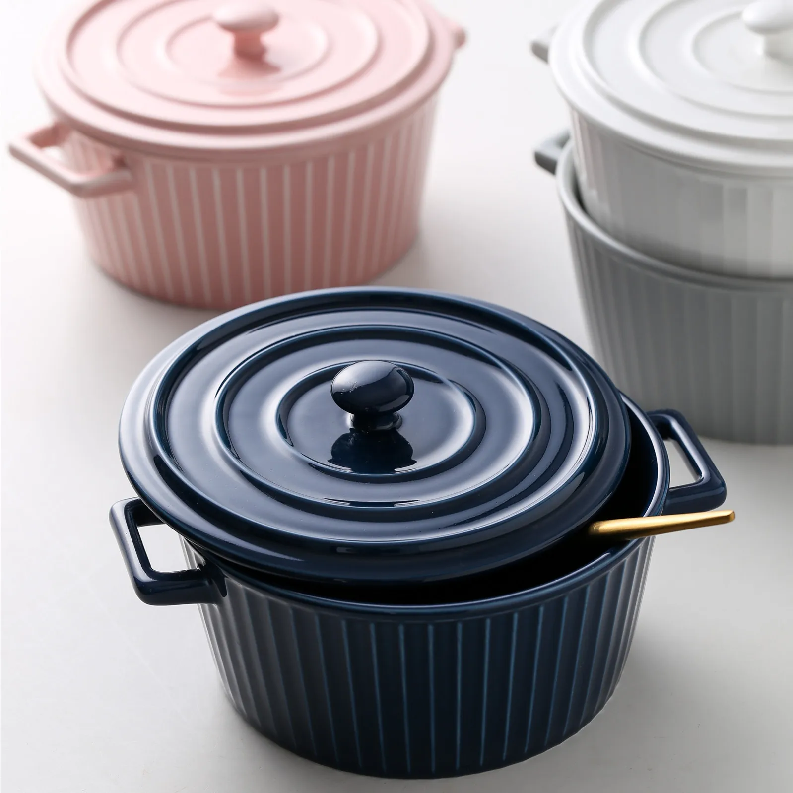Creative European-Style Double-Eared Soup Ceramic Serving Bowls With Lids Large Student Instant Ceramic Large Soup Bowl