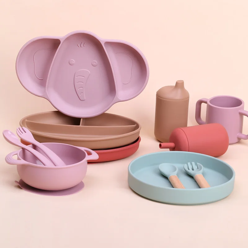 New Arrival Eco-friendly Non-toxic Strong Suction Silicone Baby Feeding Bowl And Plate
