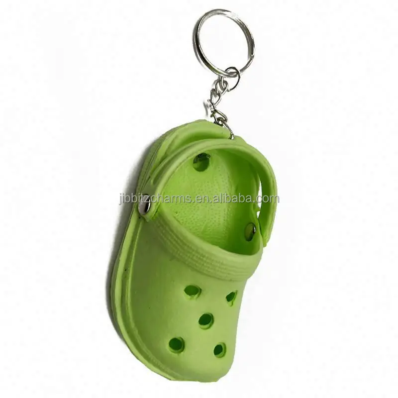 Cute Mini clog Shoe Keychain wholesale Summer Colorful  Shoes Creative 3D Beach Small Hole Shoes Keychain