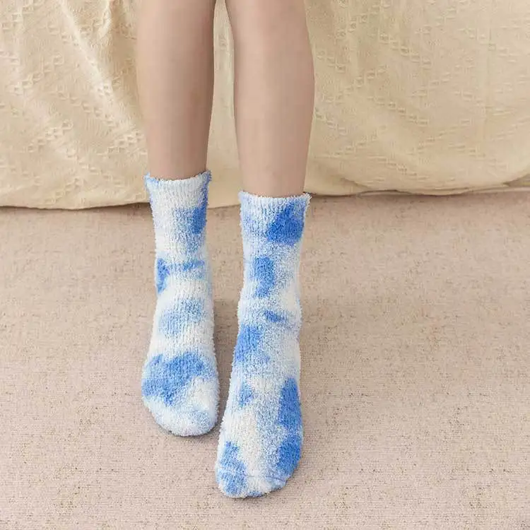 Chic Colorful Women Gradient Tie Dye Printed Coral Fleece Autumn Winter Thick Warm Winter Sofa Bedroom Sleeping Floor Socks