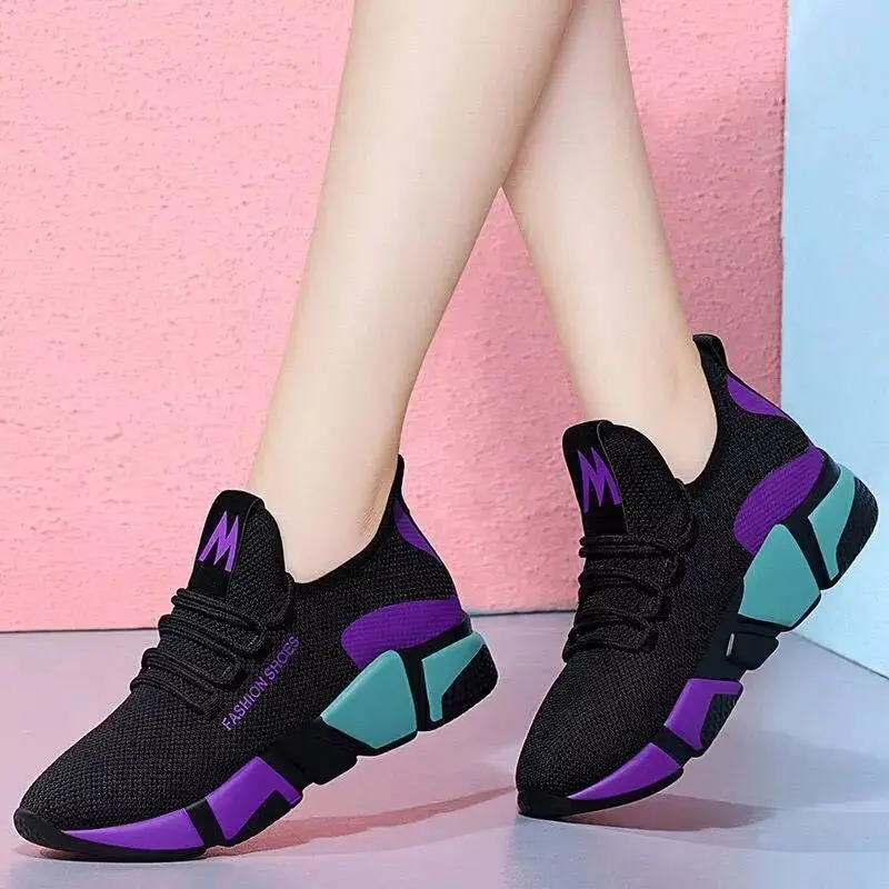 In Stock Factory Woman Cheap Breathable Custom Sock Shoes Walking Sports Shoes Ladies Wedge Sneakers