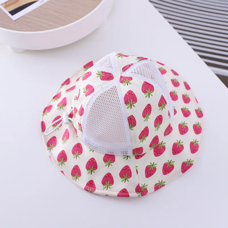 Панама детская летняя сетчатая с клубничками, Панама от солнца для маленьких девочек, пляжные аксессуары, дышащая, для отдыха на открытом воздухе, 1-3