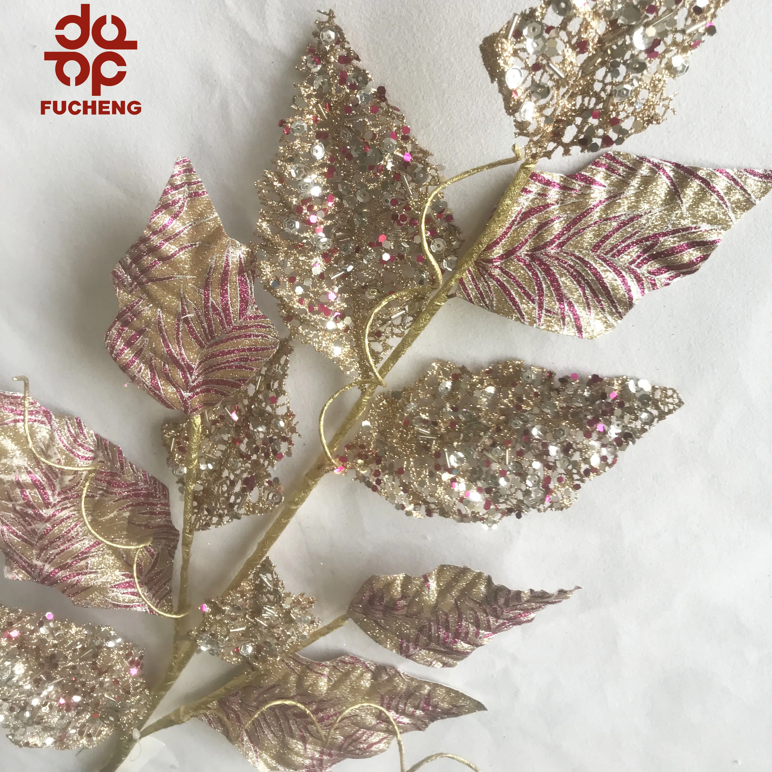 
Fine custom-made flowers fleurs with golden onion powder dried leaves plastic branches for fall wall backdrop Christmas decor 