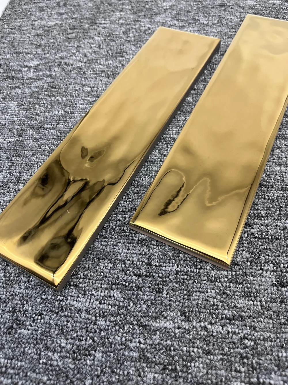 Factory hot sale multicolour metal tile electroplating brick wall tiles ceramic marble tiles for hotel bar KTV and villa