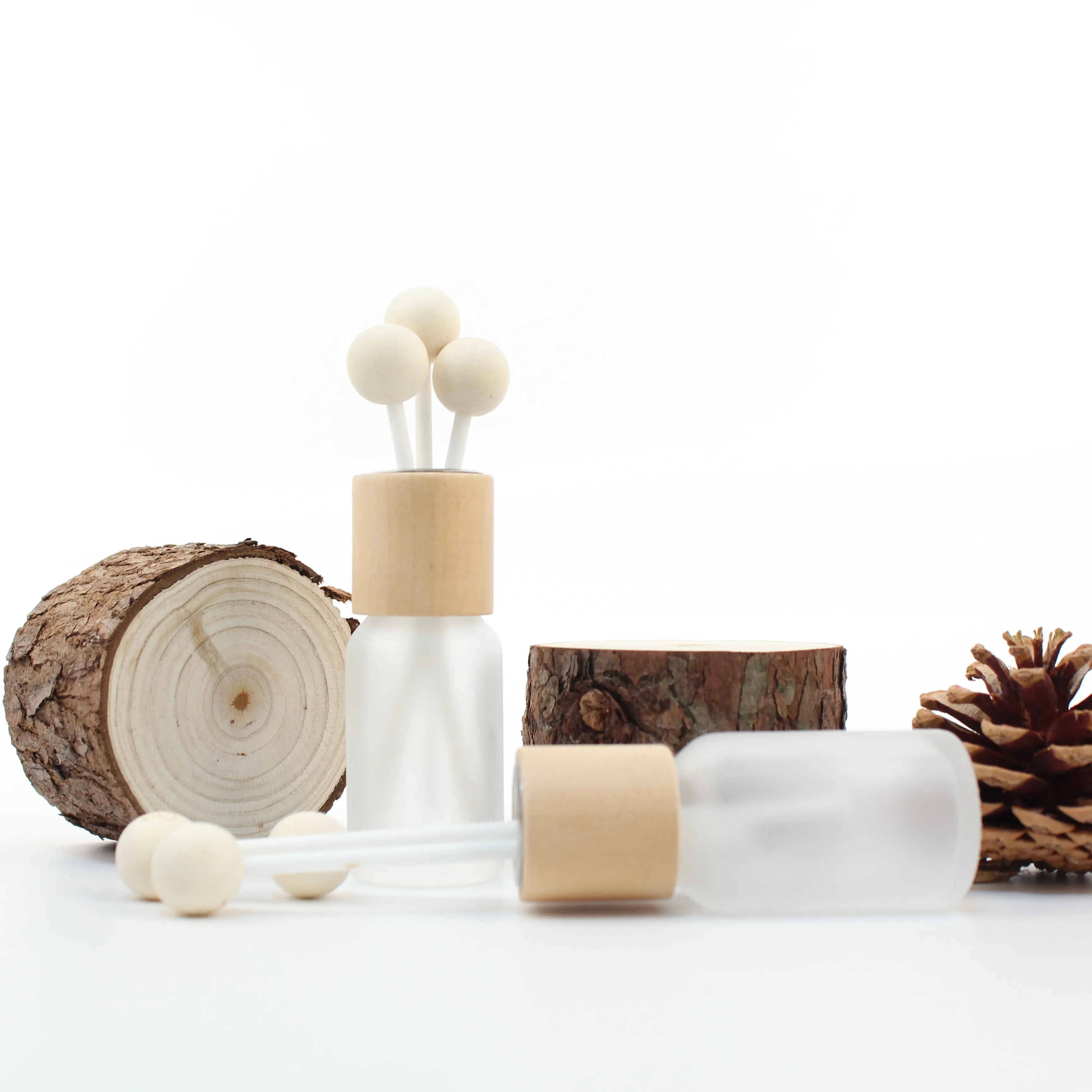 Aroma perfume reed diffuser aromatherapy bottles aromatherapy bottle diffuser bottle with wooden lid