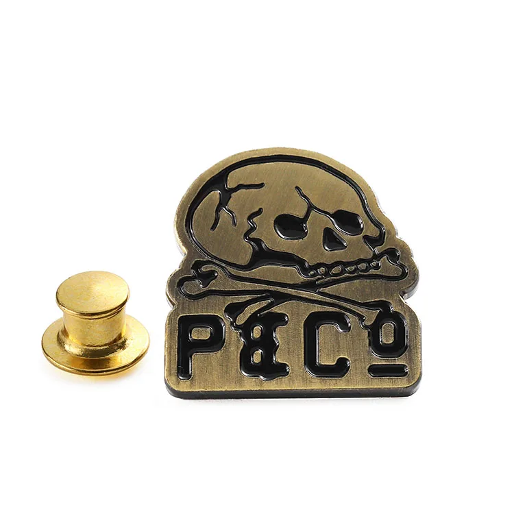 Manufacturer Custom Badge 2025 Halloween Gifts Zinc Alloy Metal Pins Small 2d Funny Brass Soft Enamel Lapel Pins